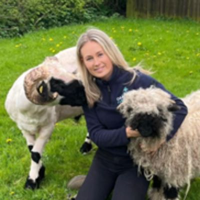 Lauren Barton Farm Receptionist