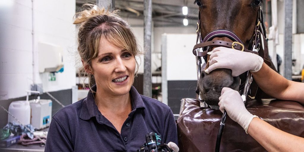 Web - Hero - Equine - Team Pages - Leona Bramall